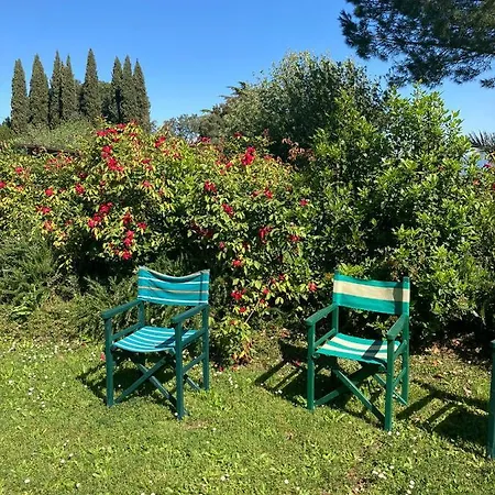 Tenuta Poggio Farnia Farm stay *