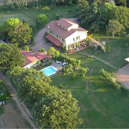 Tenuta Poggio Farnia Farm stay Fauglia