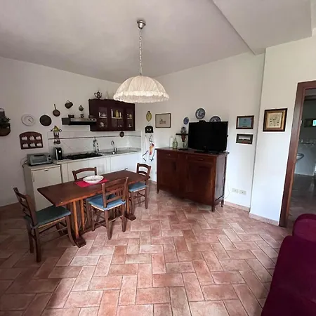 Tenuta Poggio Farnia Farm stay *