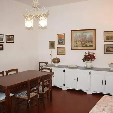 Tenuta Poggio Farnia Farm stay Fauglia