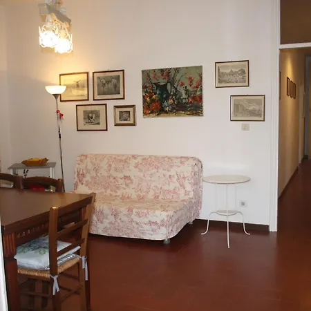 Tenuta Poggio Farnia Farm stay *